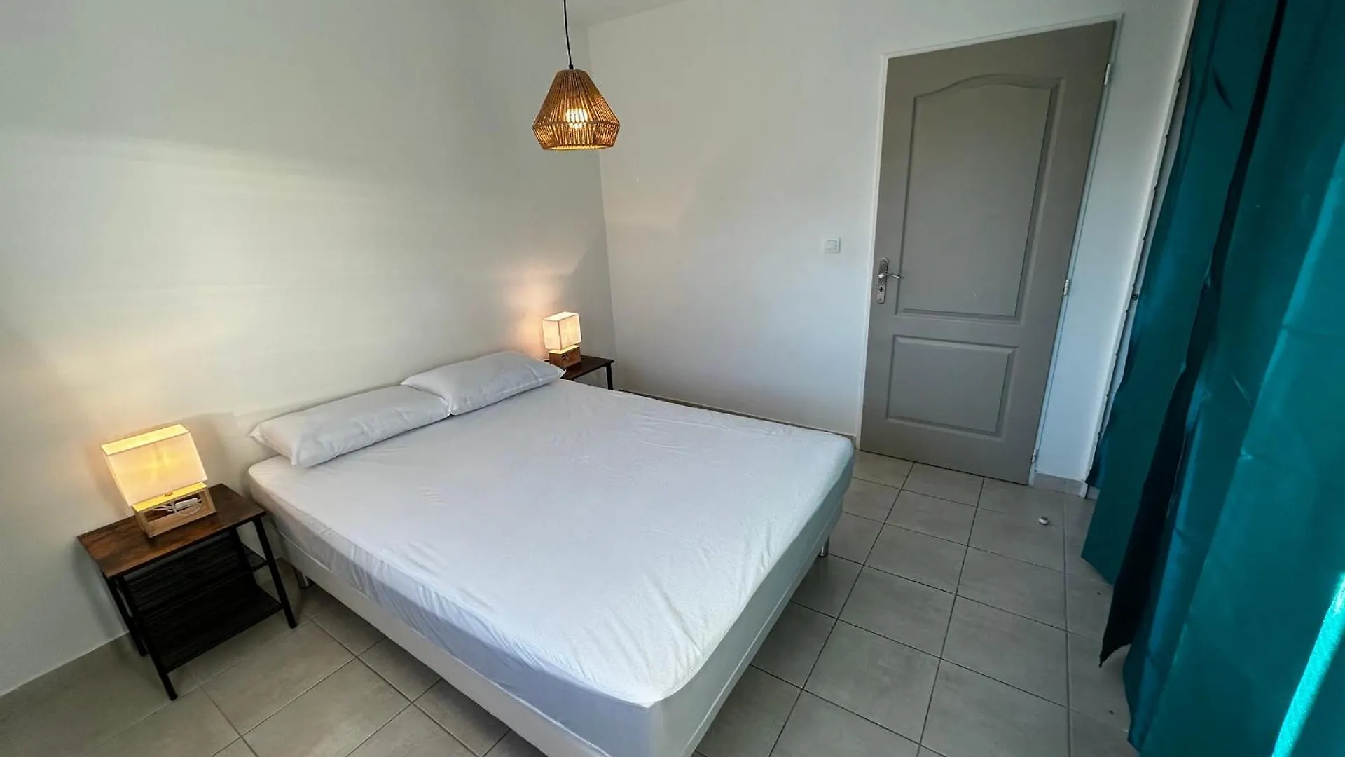 Villa Spa Proche Ardeche Ruoms-Vallon Pont D'Arc Et Sites רויומס